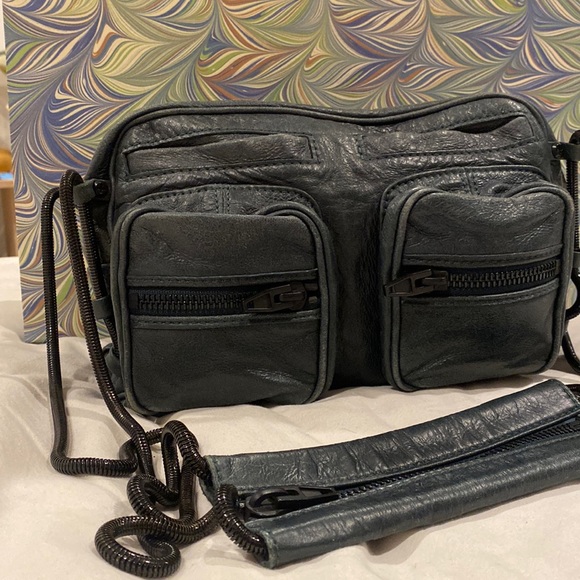 ALEXANDER WANG - BRENDA BAG in HUNTER GREEN - Picture 3 of 13